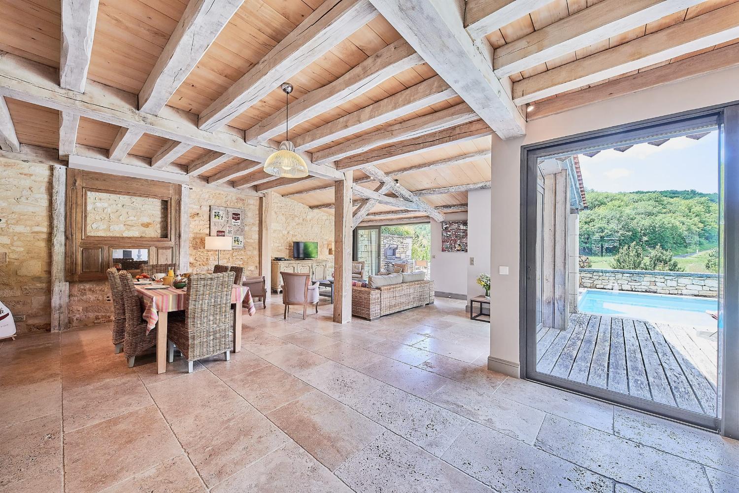 Living room | Rental home in Dordogne