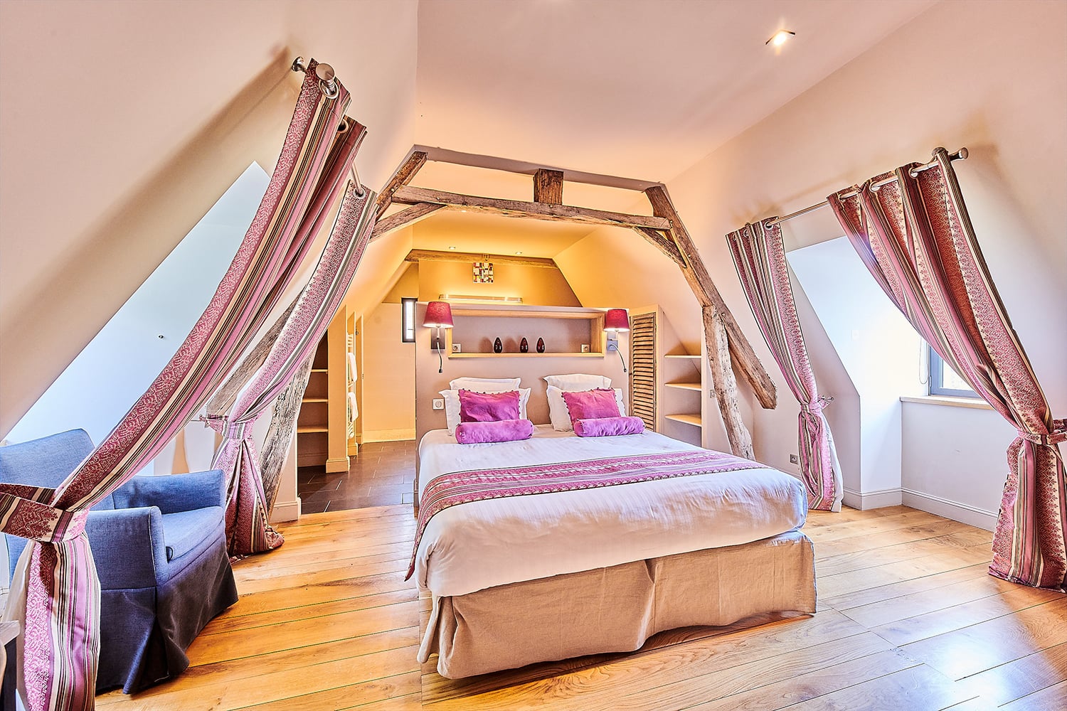 Bedroom | Holiday home in Nouvelle-Aquitaine Bedroom | Holiday home in Nouvelle-Aquitaine