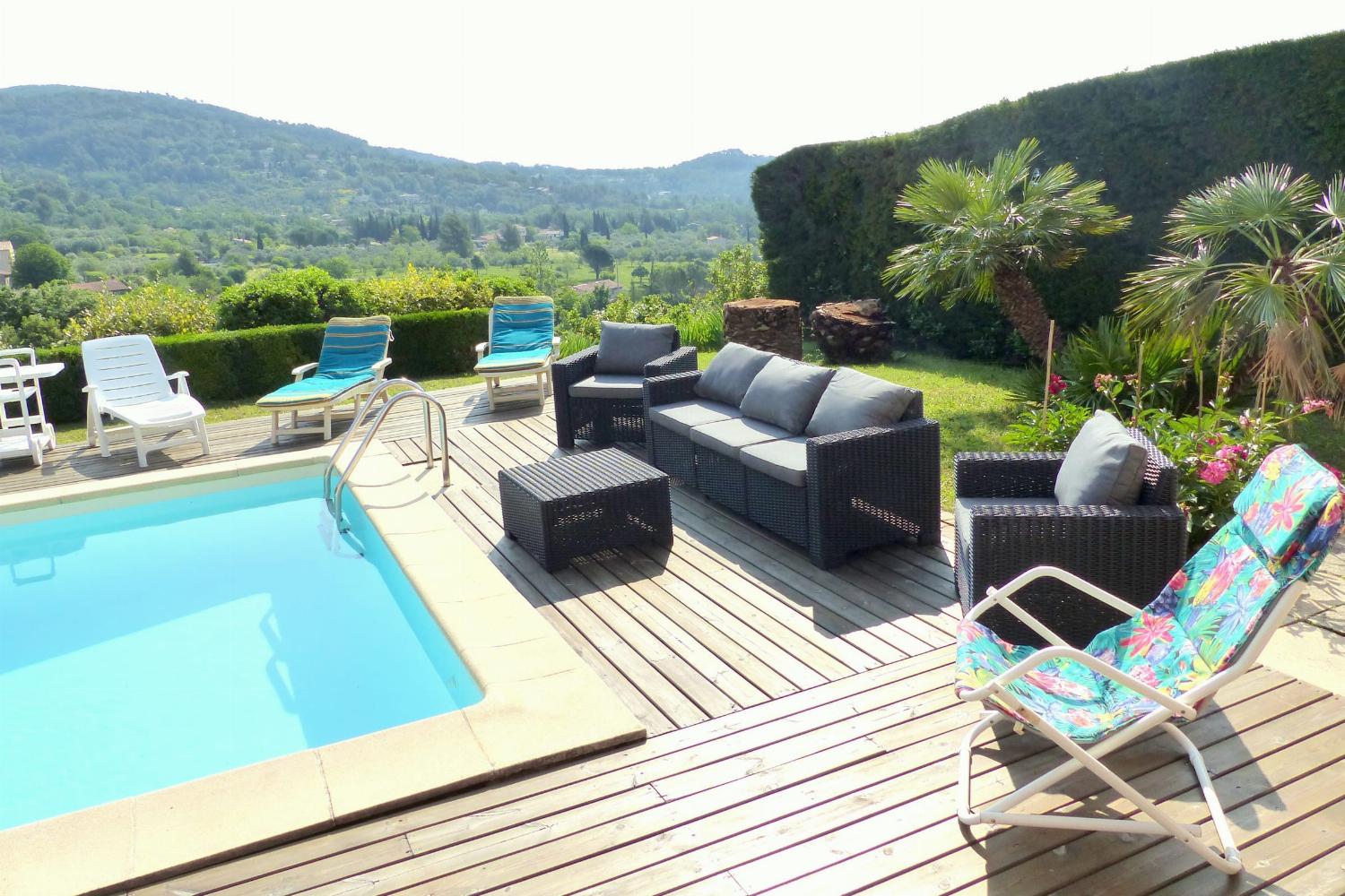 Private pool