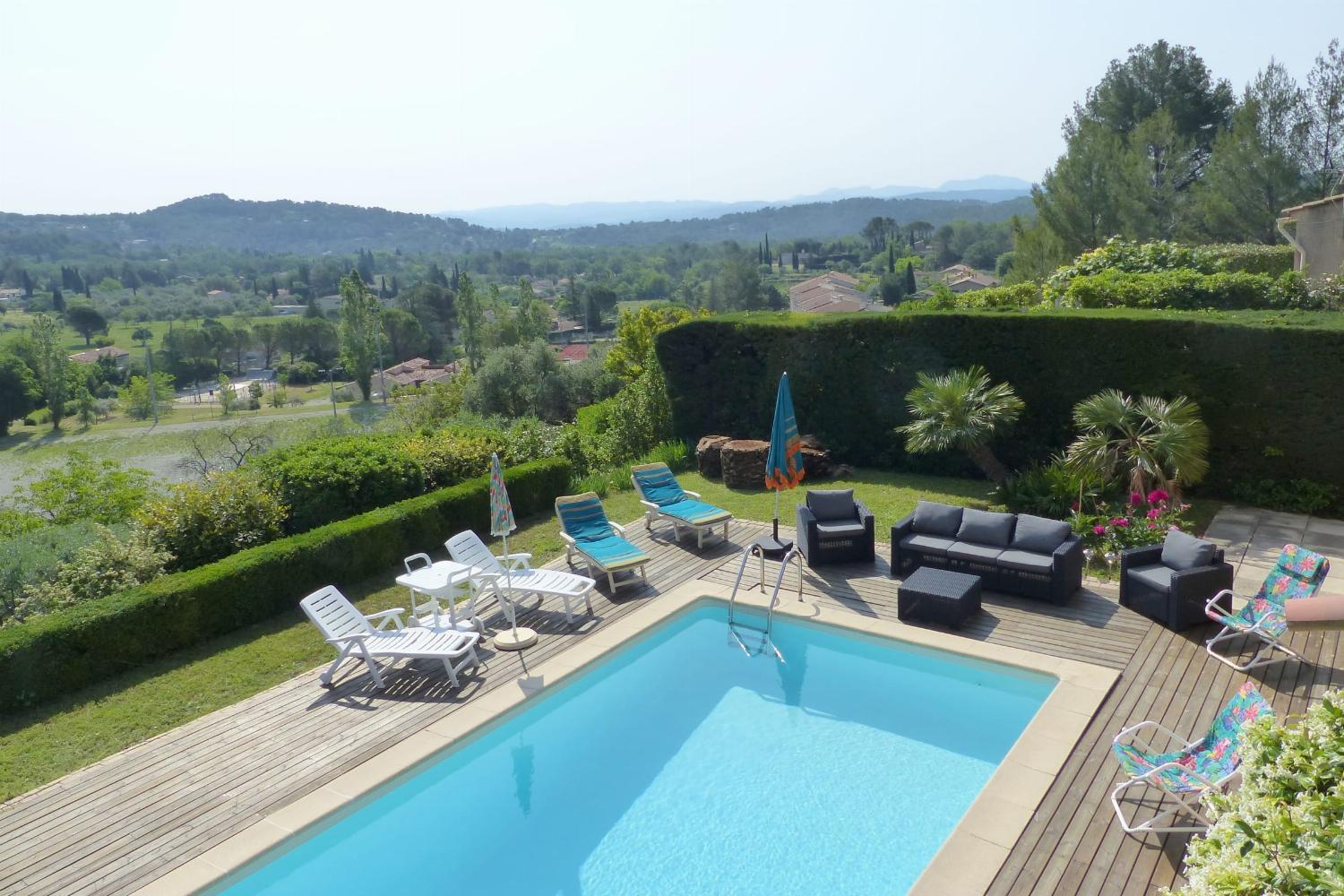 Private pool