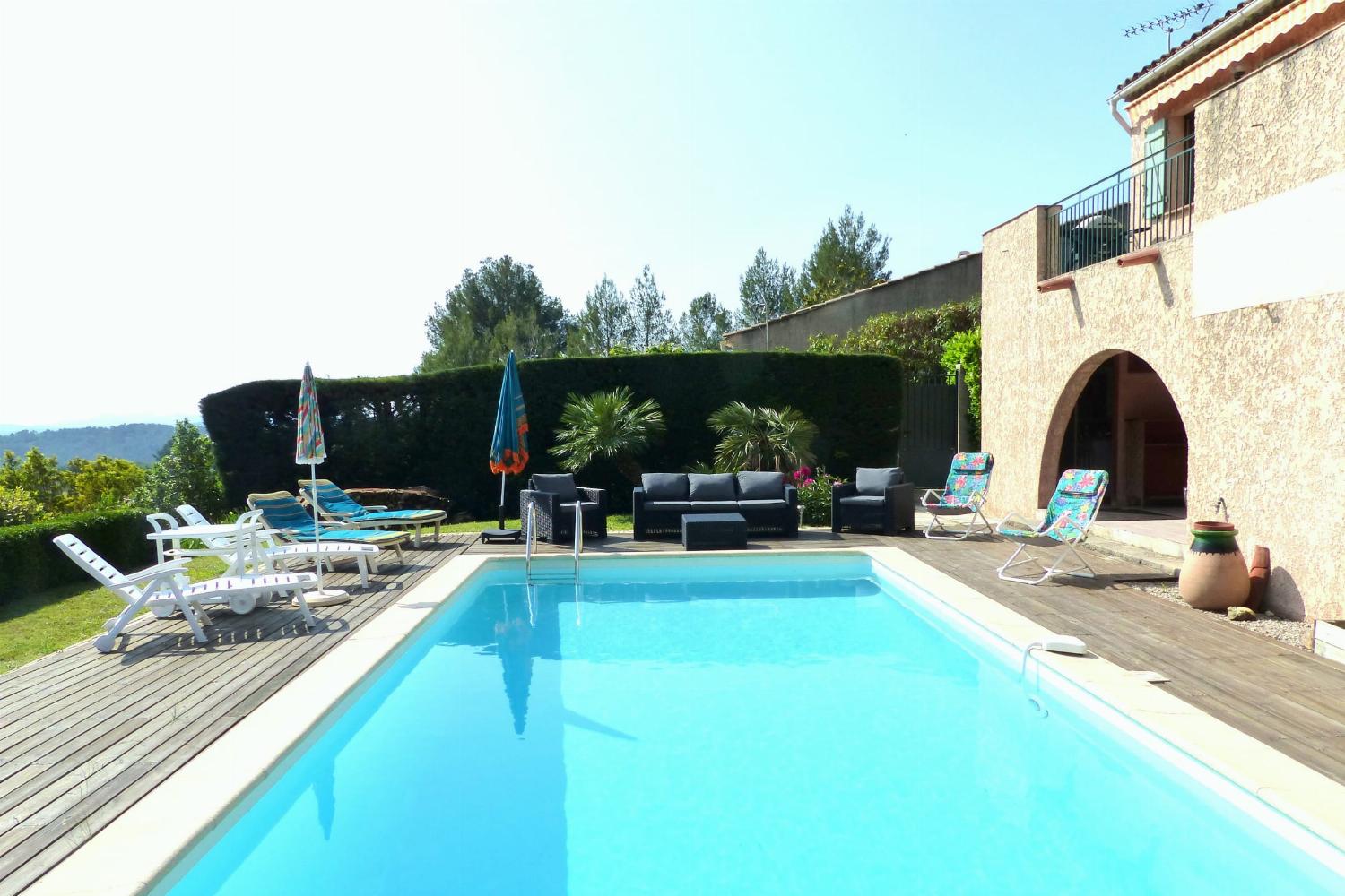 Private pool