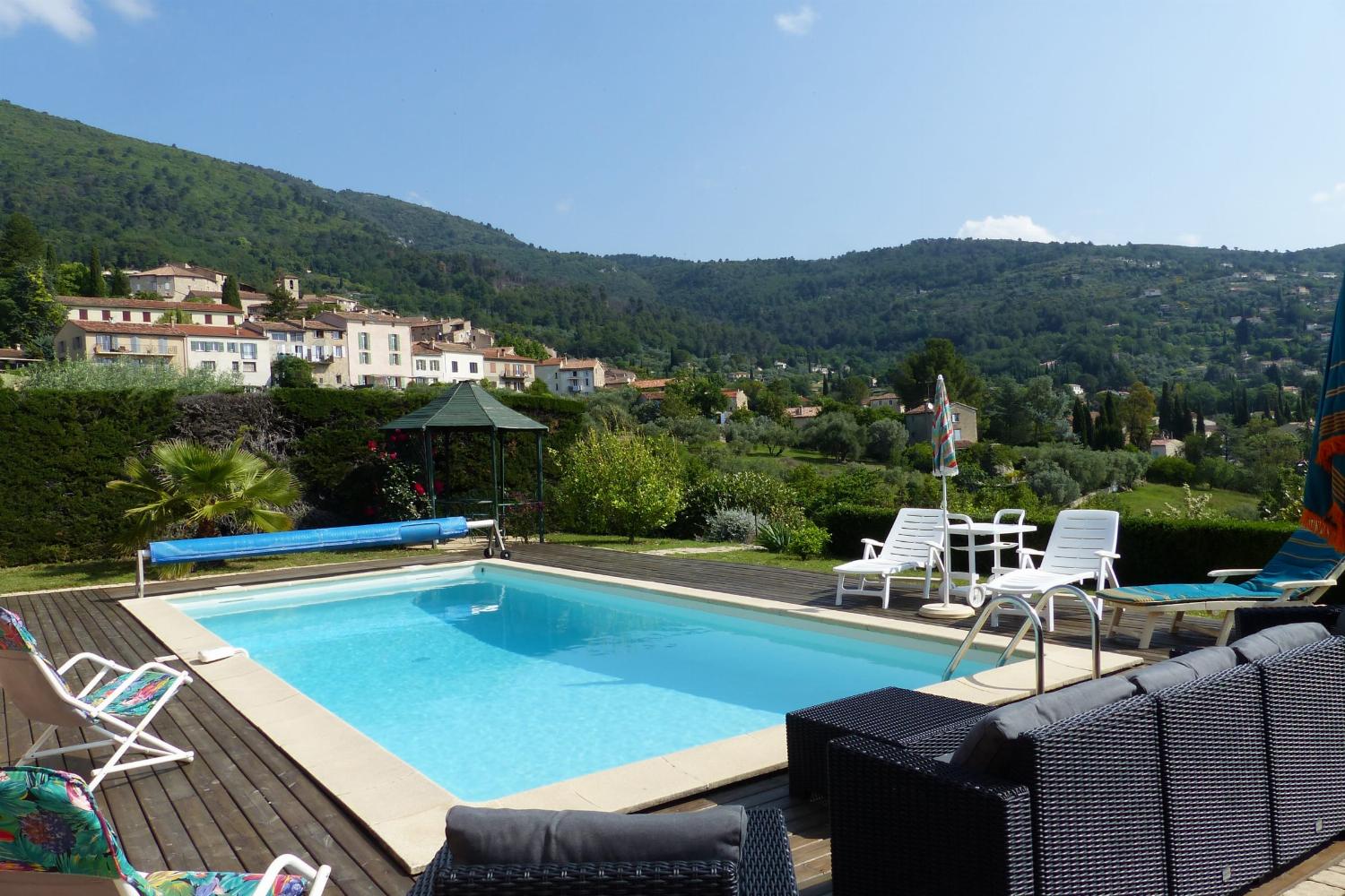 Private pool