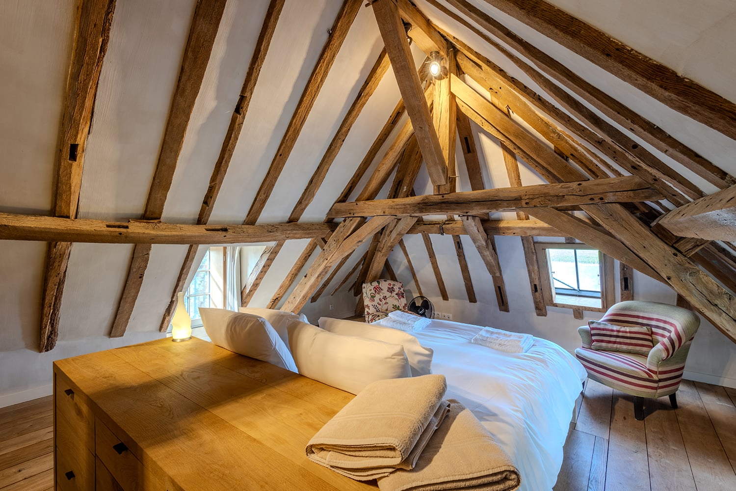 Bedroom | Holiday chateau in Centre-Val de Loire