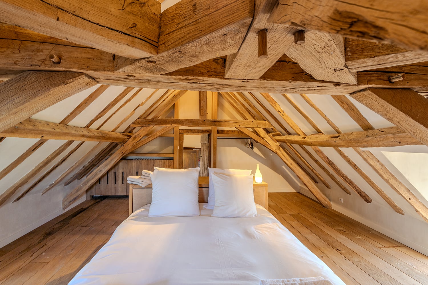 Bedroom | Holiday chateau in Centre-Val de Loire