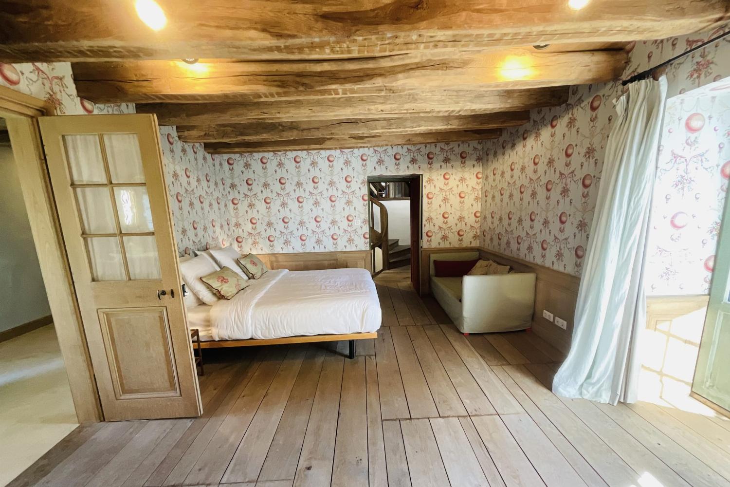 Bedroom | Holiday château in Indre-et-Loire