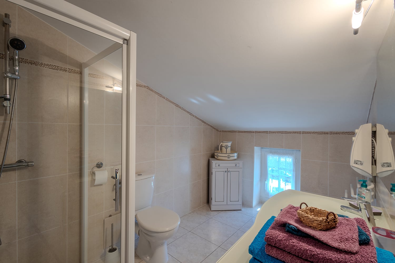 Bathroom | Holiday home in South of France