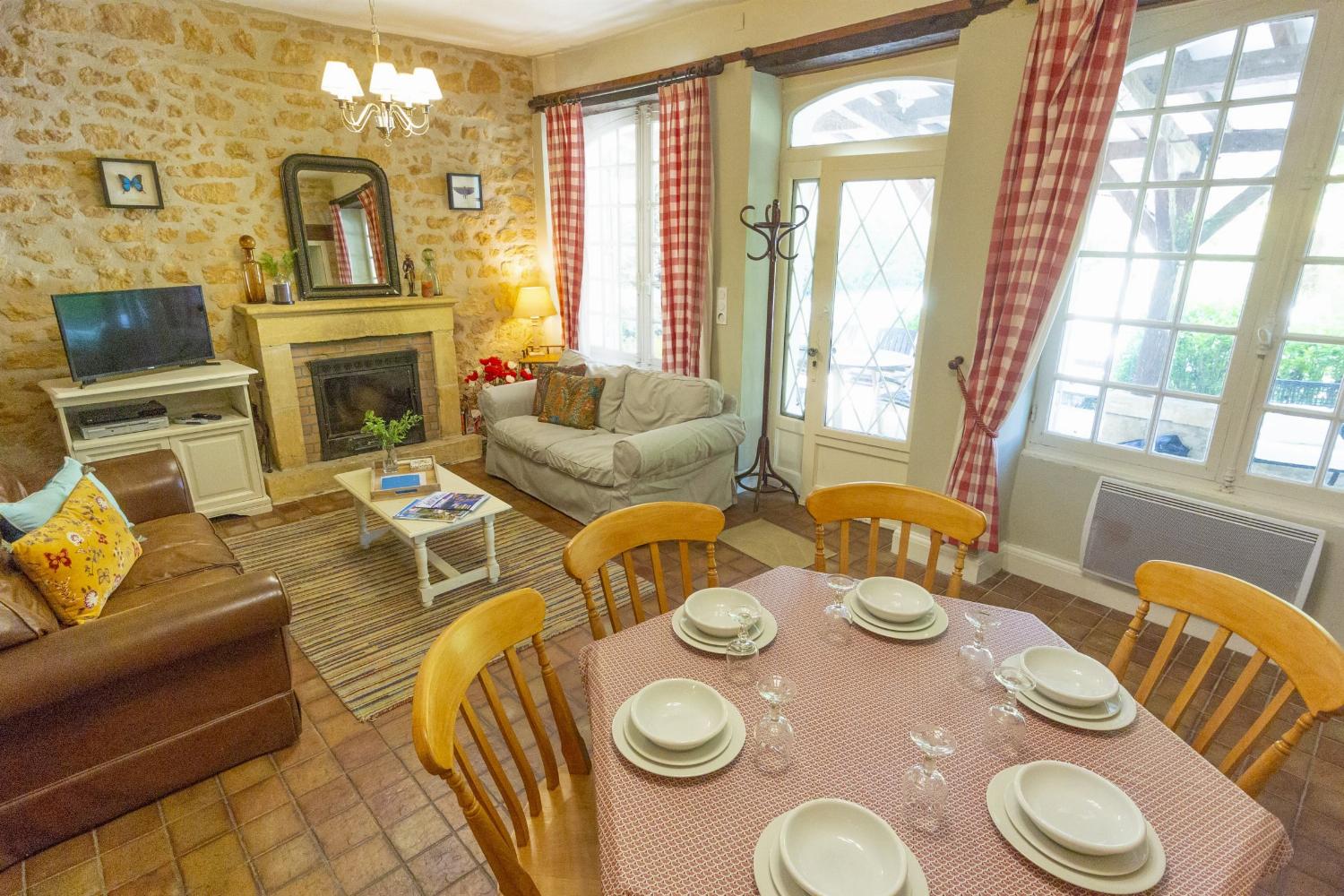 Dining room | Holiday home in Sarlat
