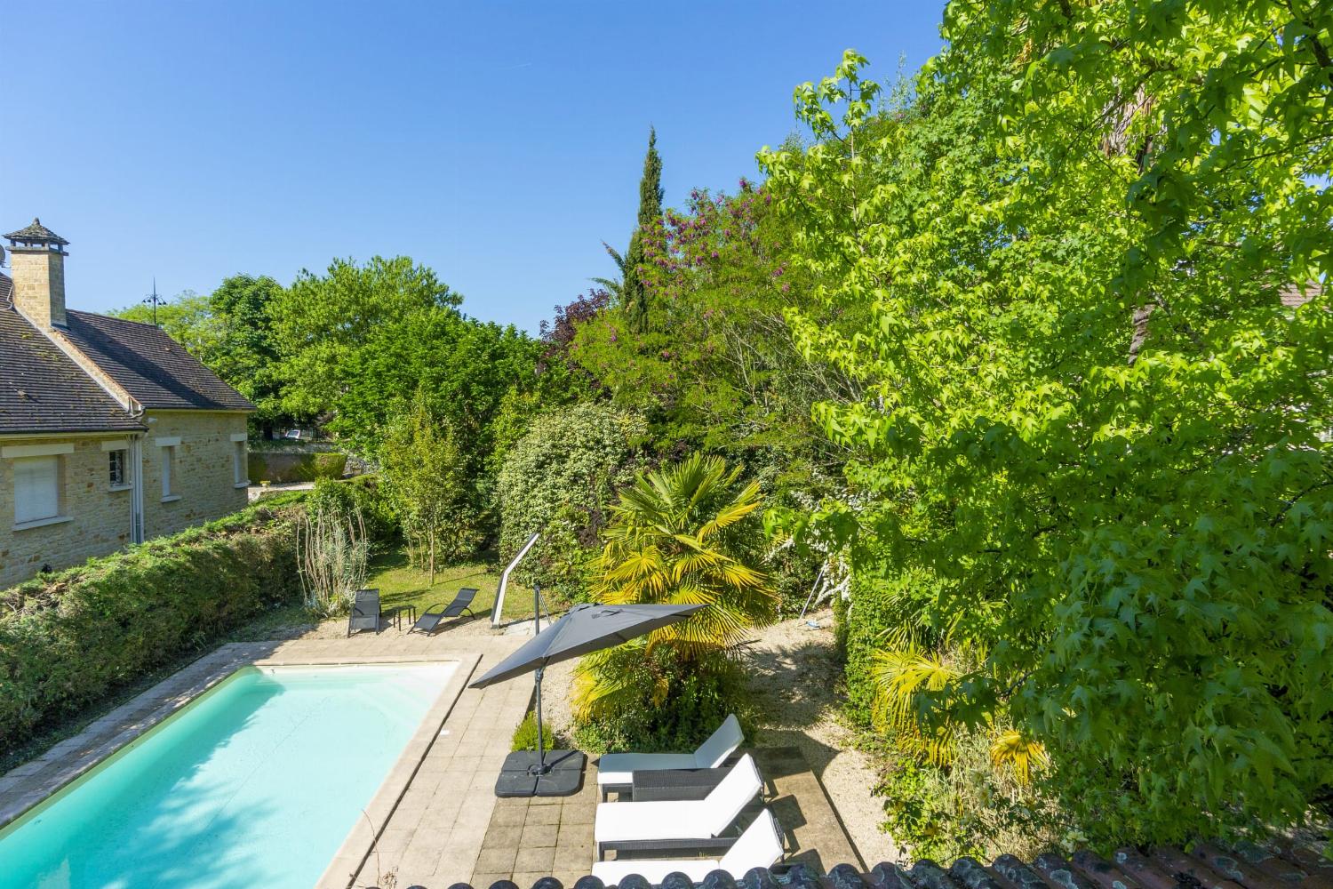 Private pool