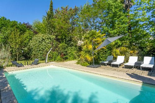 Private pool and terrace