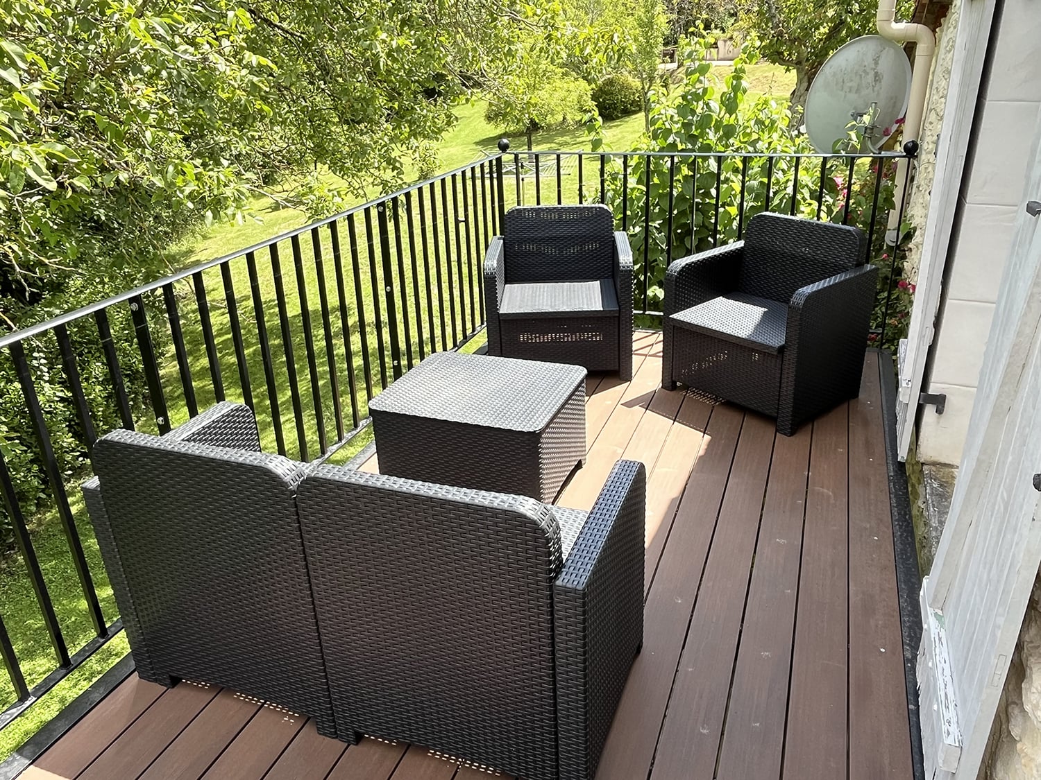 1st floor terrace