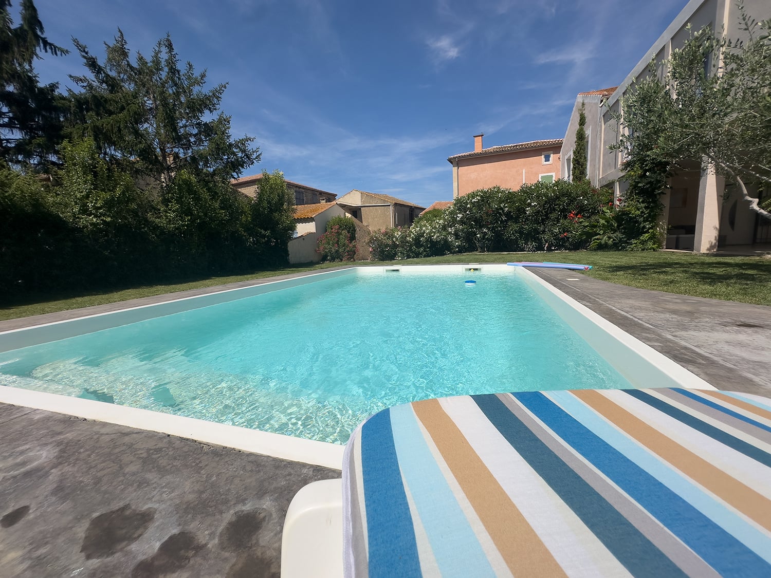 Private pool