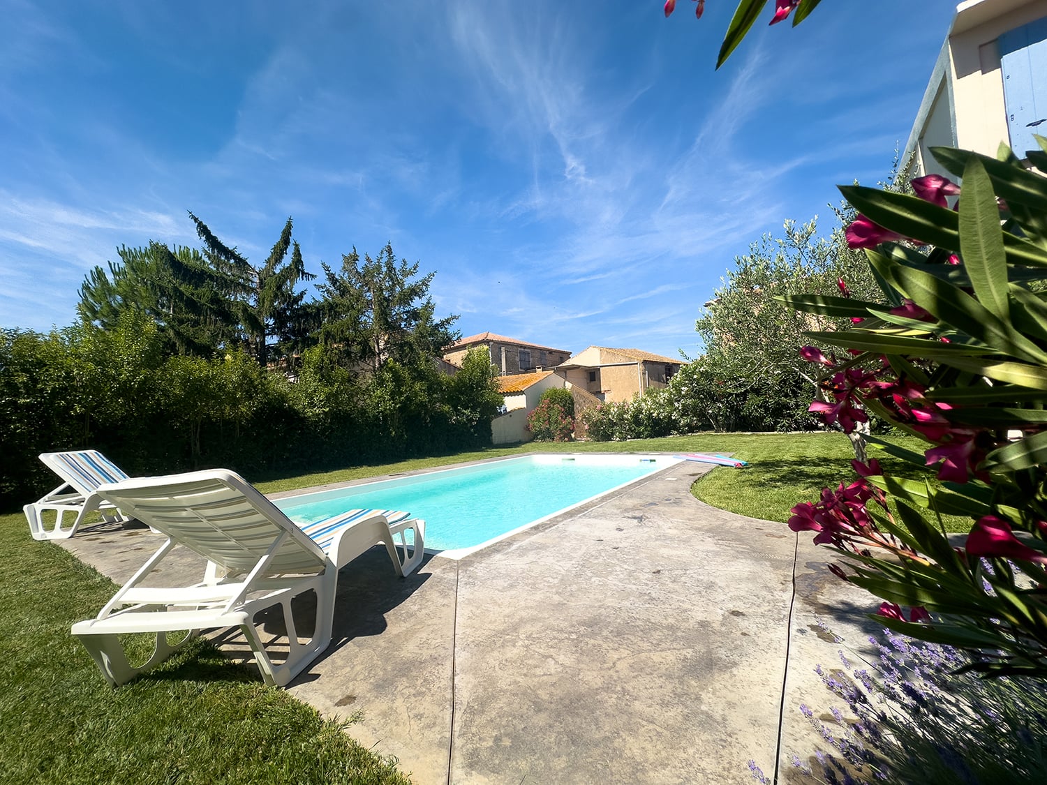 Private pool