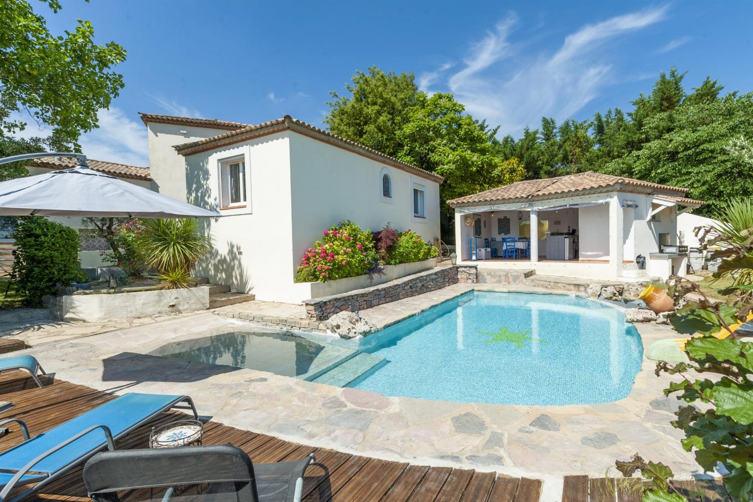 Private pool and terrace