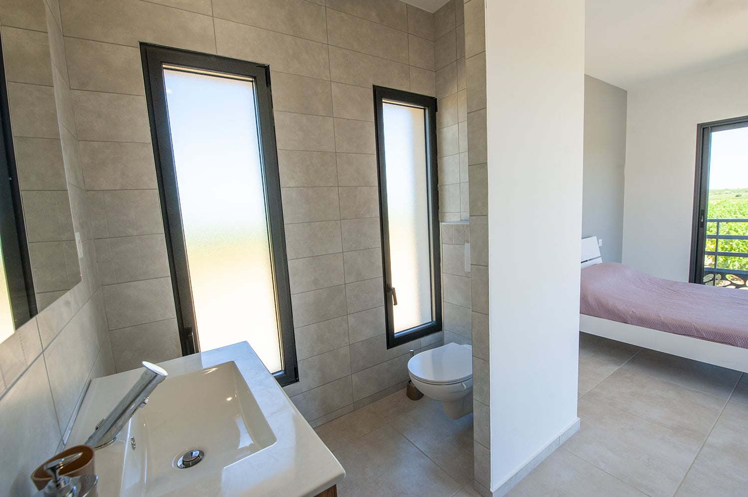 Bathroom | Holiday villa in South of France