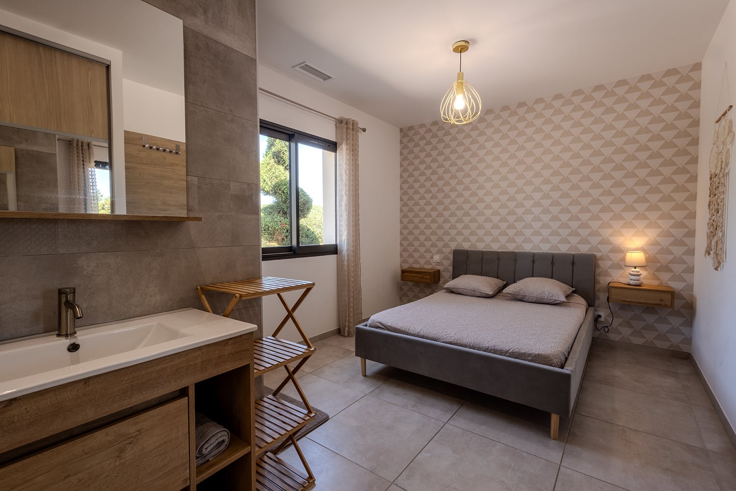 Bedroom | Holiday villa in Servian