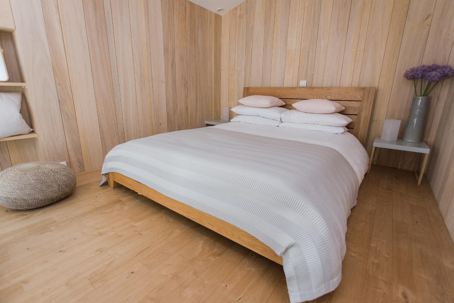 Bedroom | Holiday home in Charente-Maritime