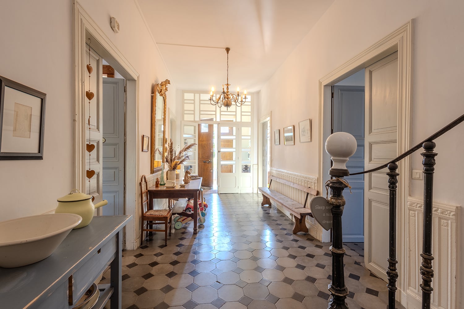 Entrance hallway | Holiday home in Le Somail Entrance hallway | Holiday home in Le Somail