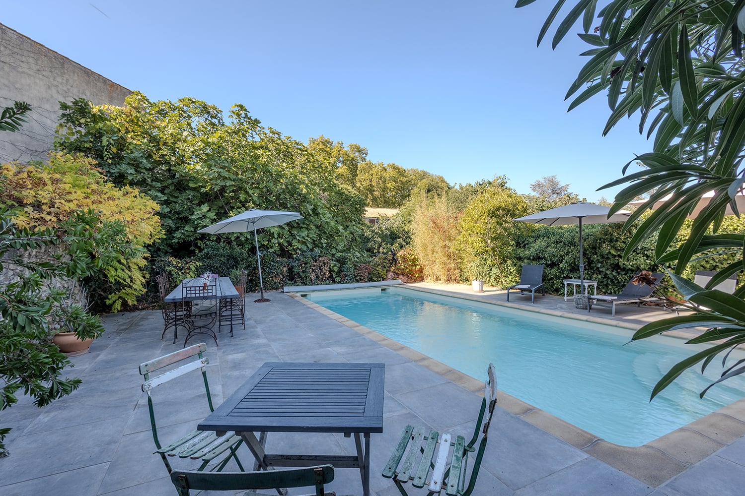 Private pool Private pool