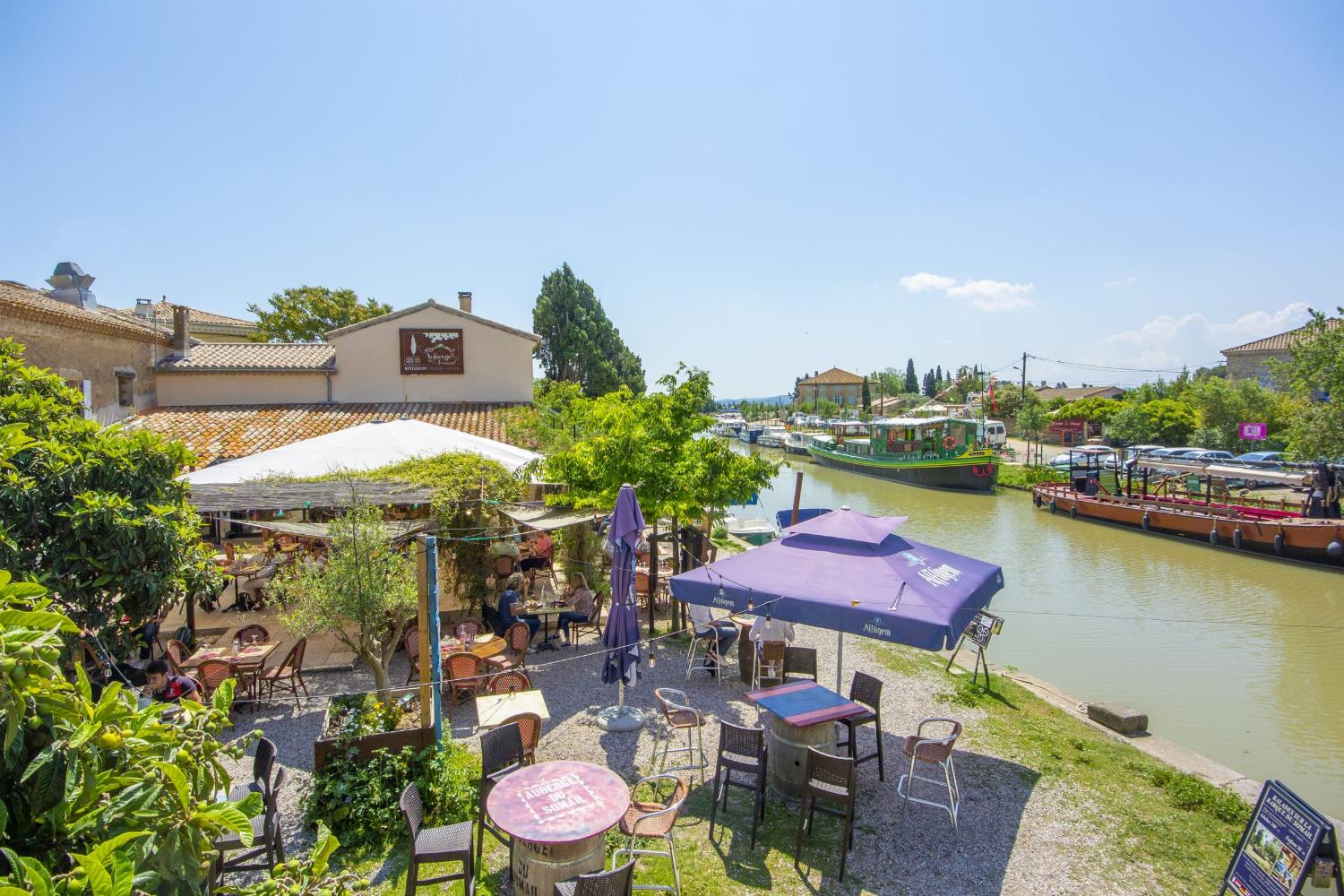 Restaurants in Le Somail