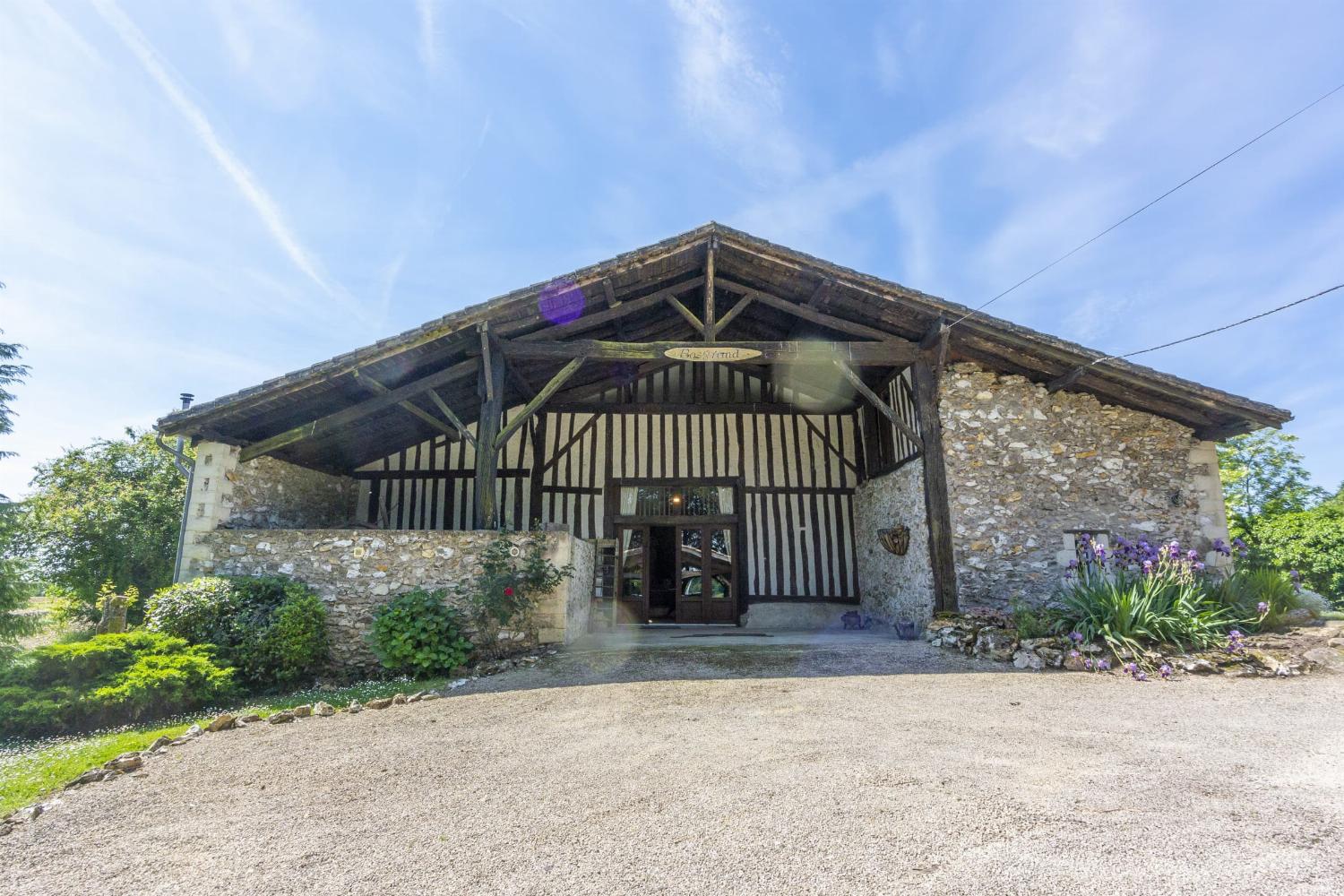 Holiday accommodation in Dordogne