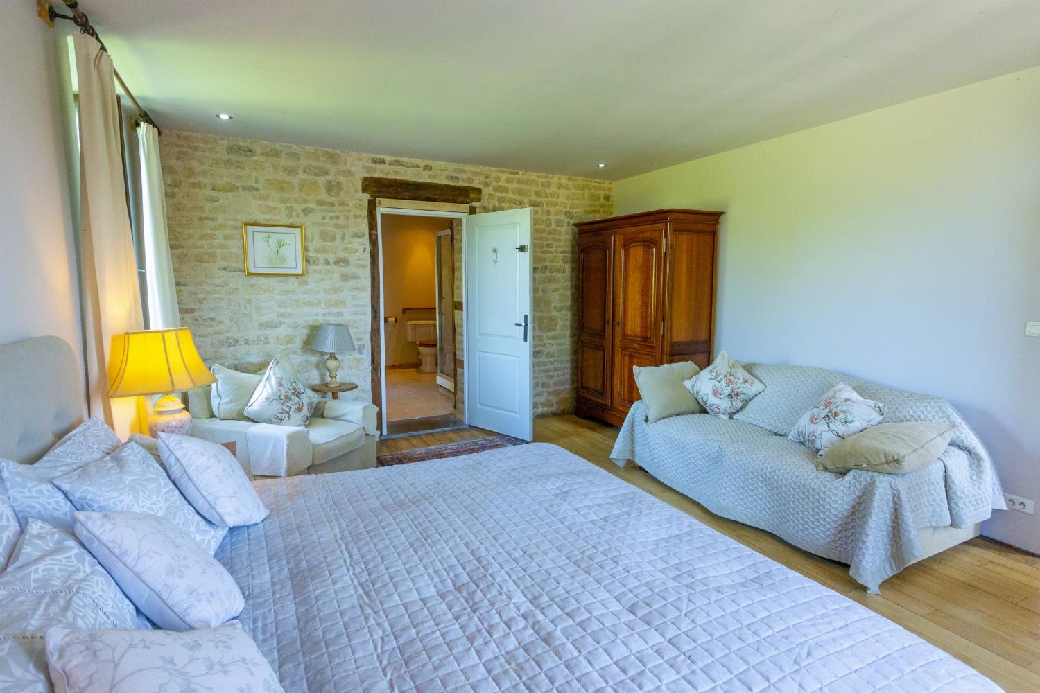 Bedroom | Holiday accommodation in Charente