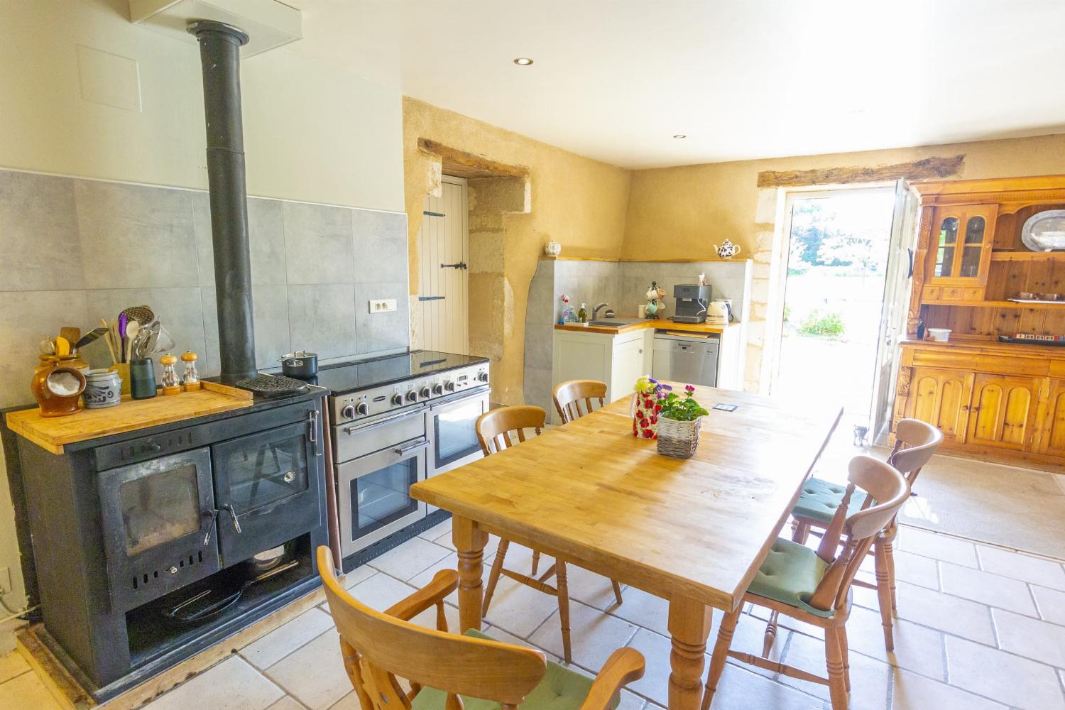 Kitchen | Holiday accommodation in Charente