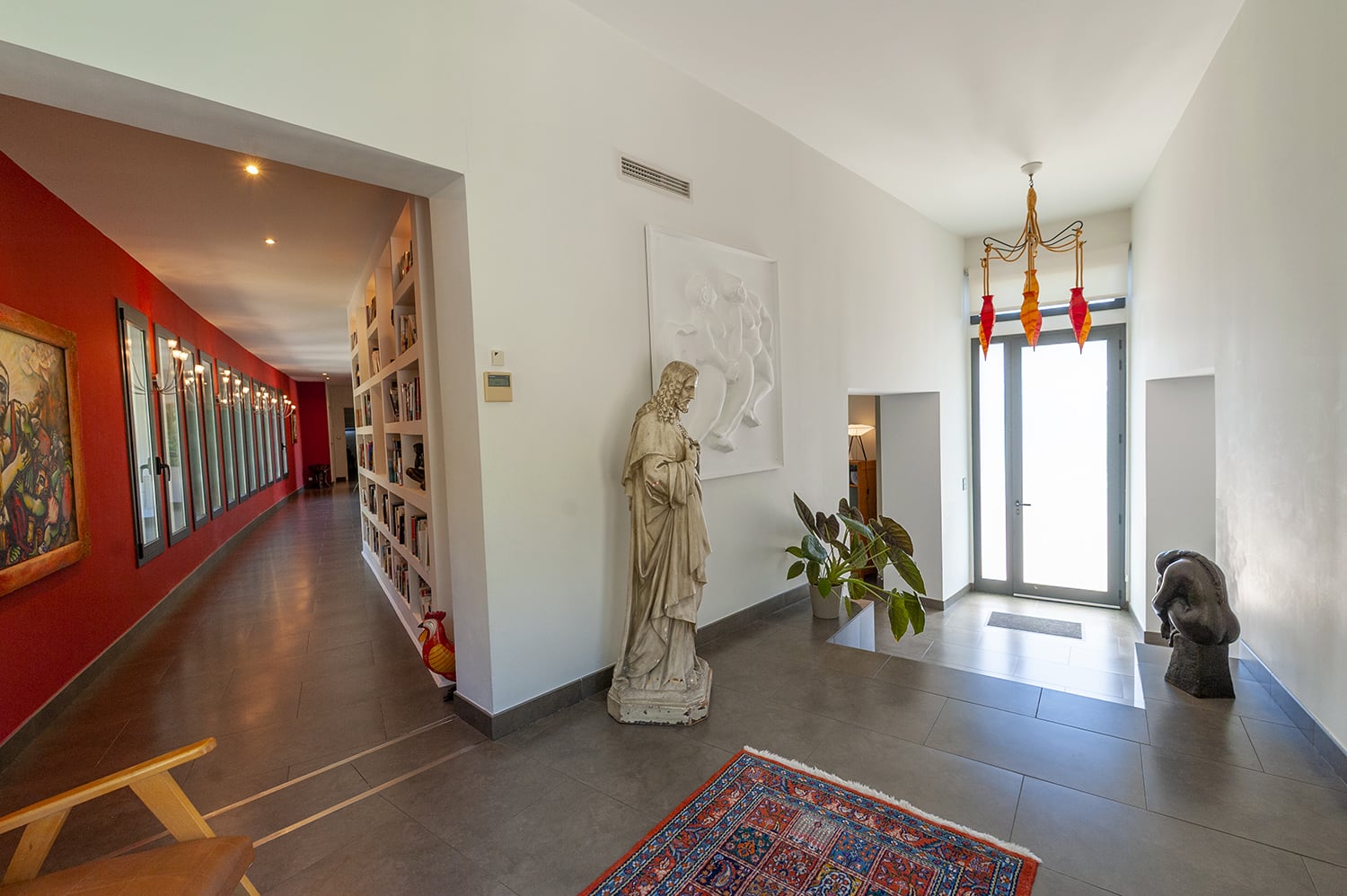 Entrance hallway | Holiday villa in the South of France