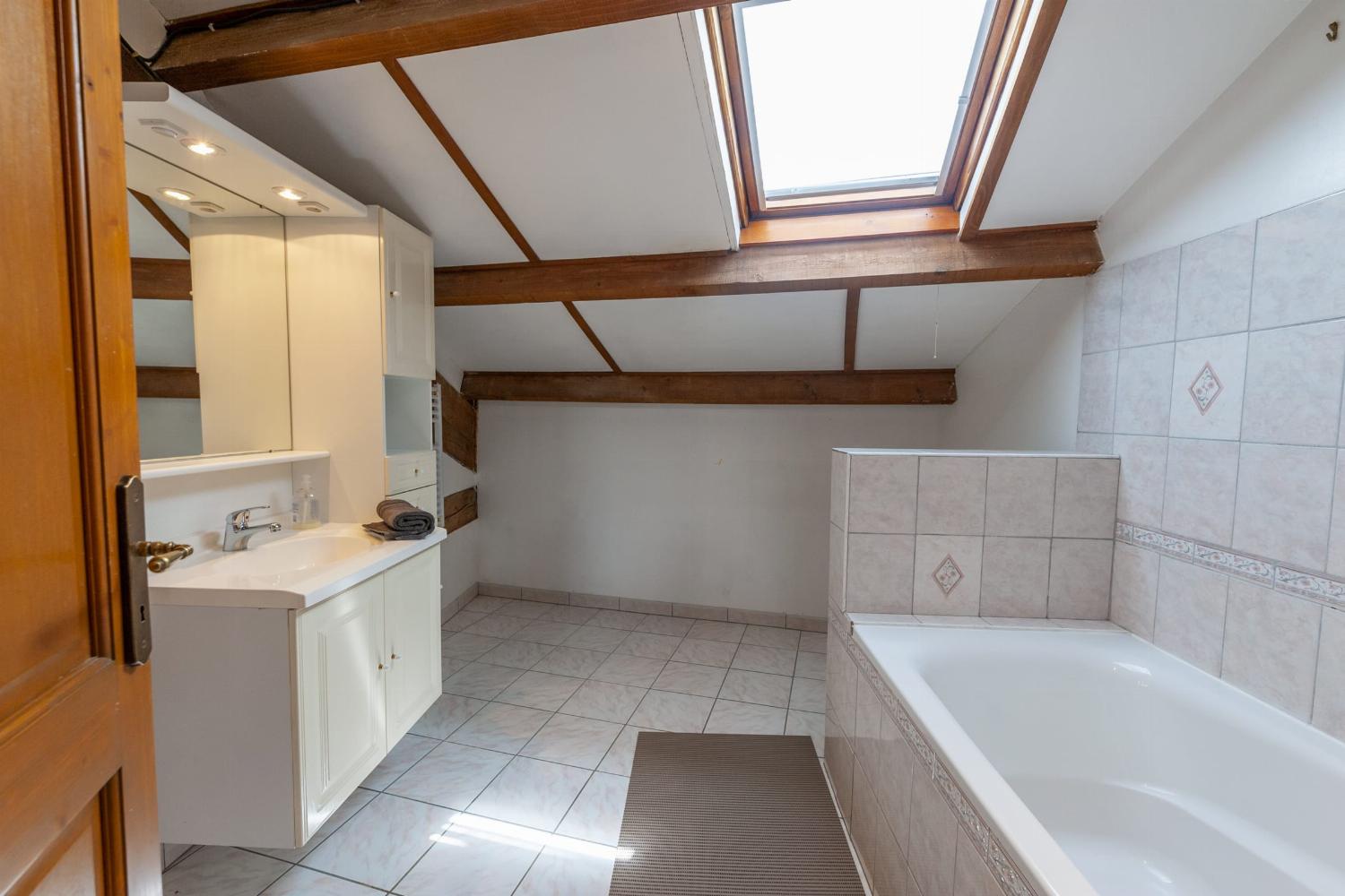 Bathroom | Holiday villa in South of France