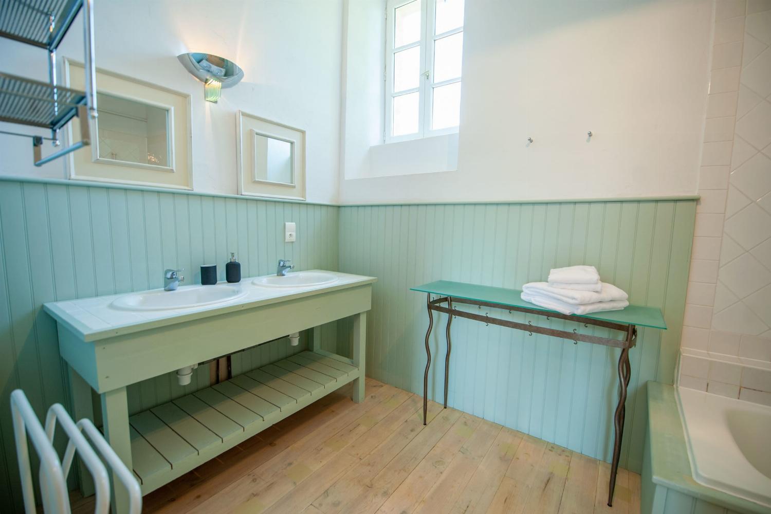 Bathroom | Additional accommodation