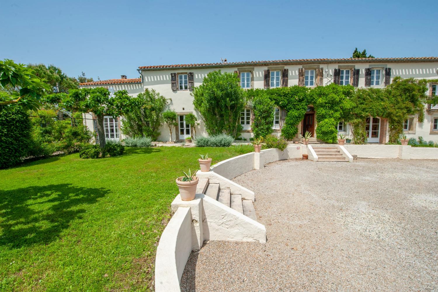 Holiday villa in the South of France