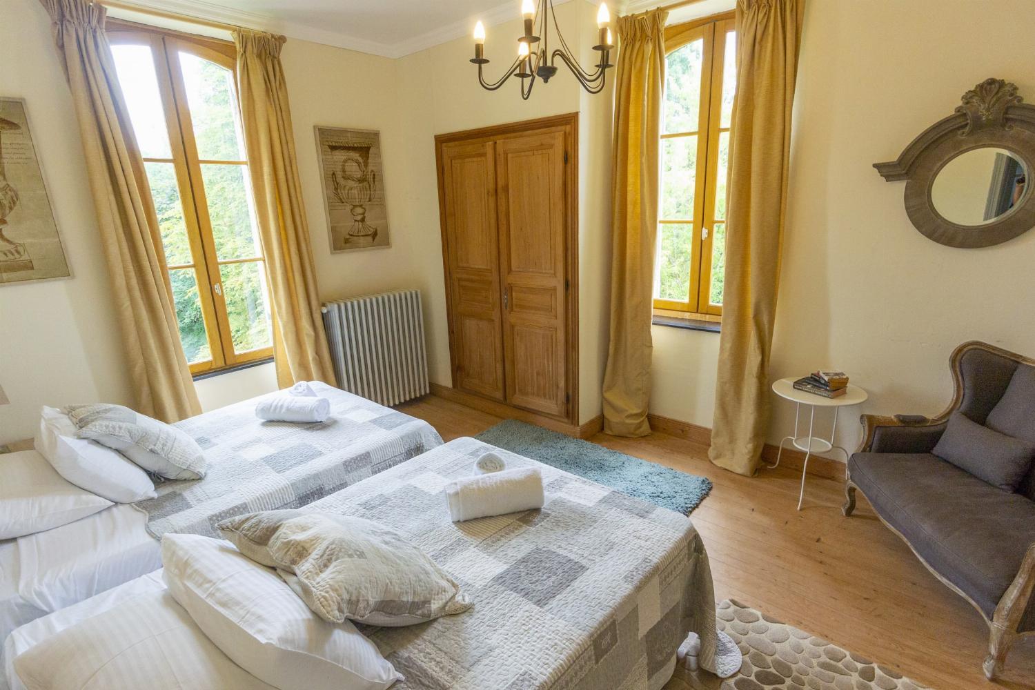 Bedroom | Holiday château in Lot-et-Garonne