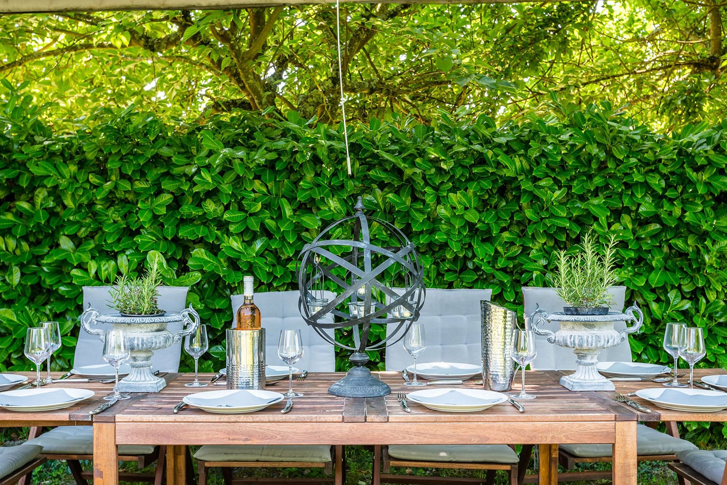 Dining terrace