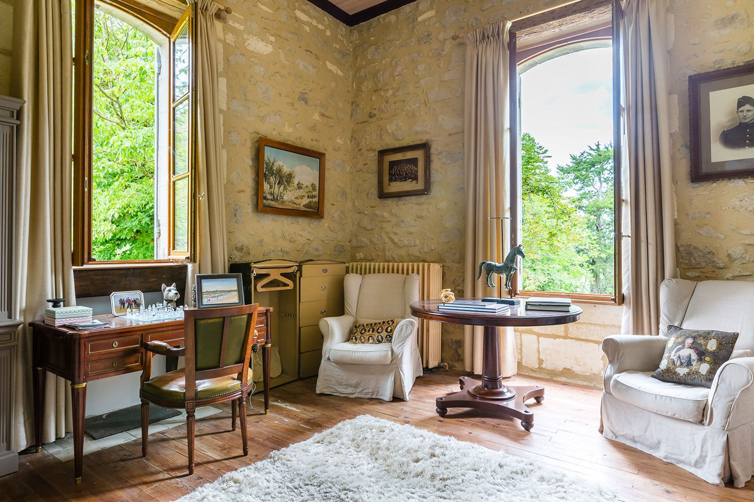 Sitting room | Holiday chateau in Nouvelle-Aquitaine