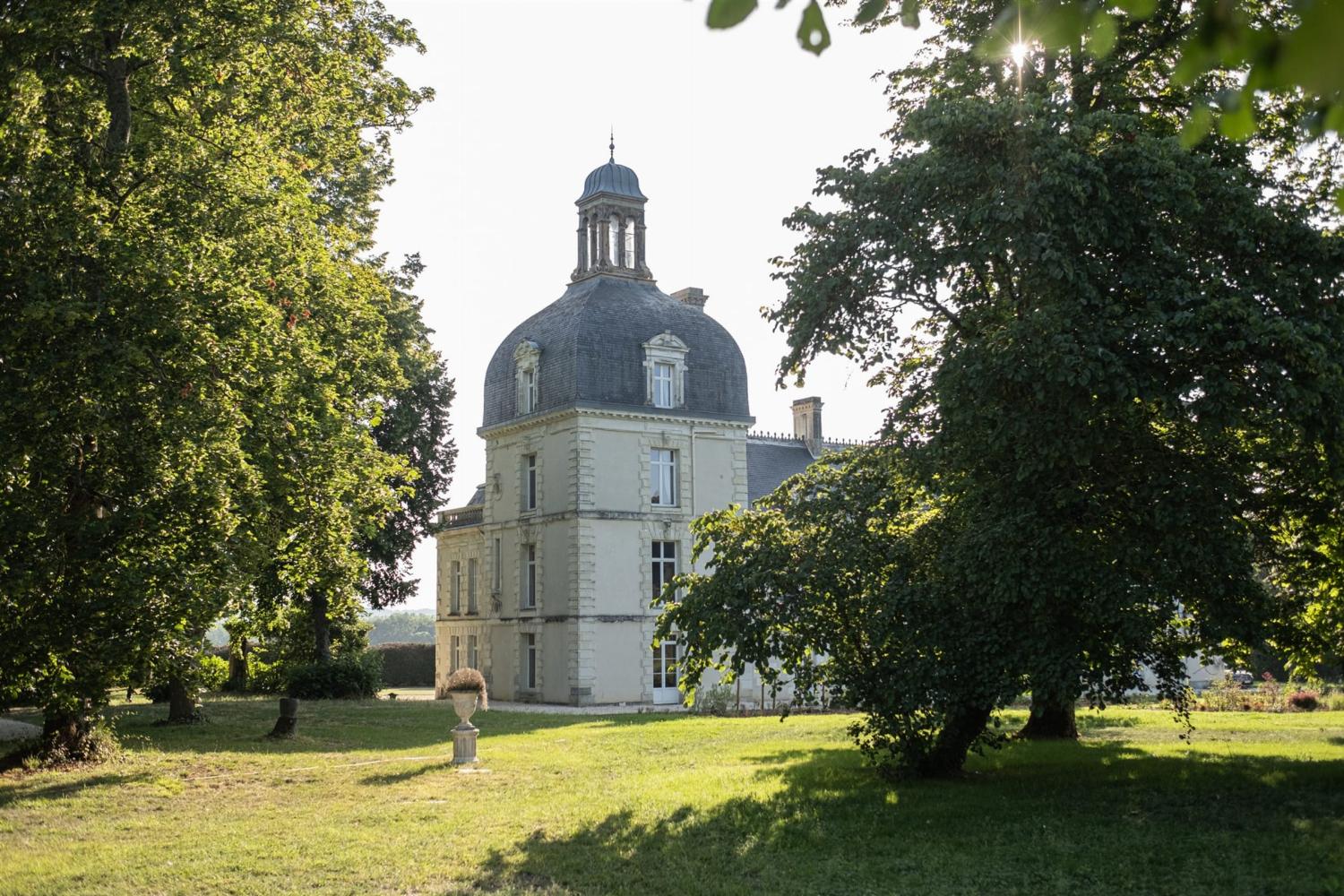 Holiday château in Indre-et-Loire