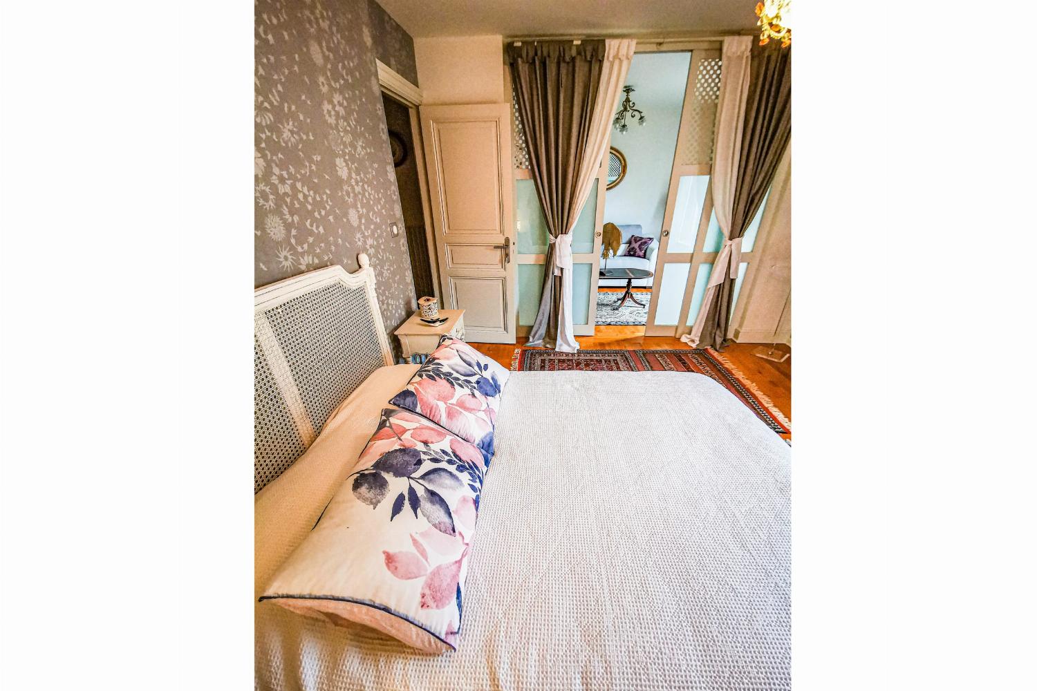 Bedroom | Holiday home in Nouvelle-Aquitaine