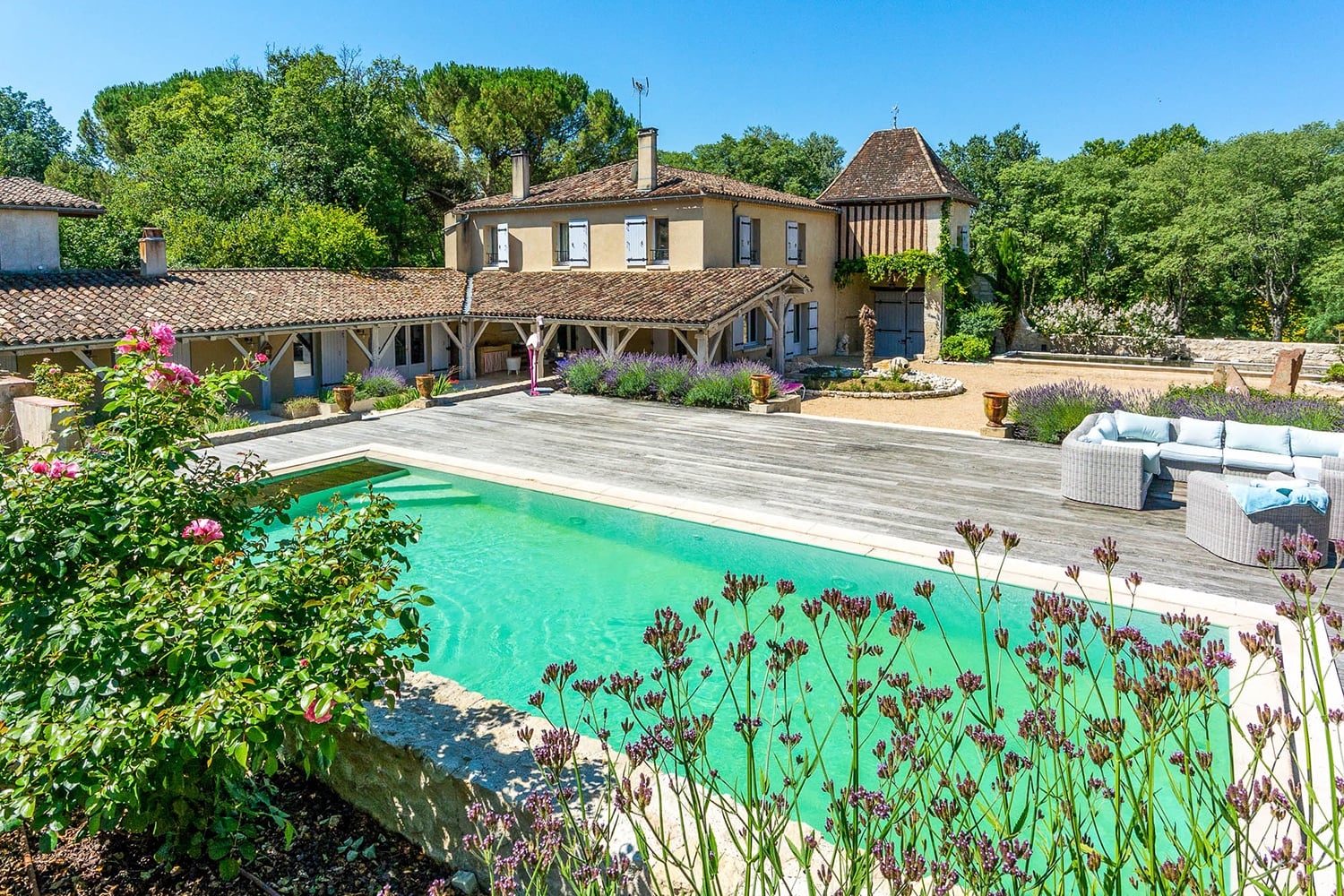 Holiday home in Gontaud-de-Nogaret with private heated pool Holiday home in Gontaud-de-Nogaret with private heated pool