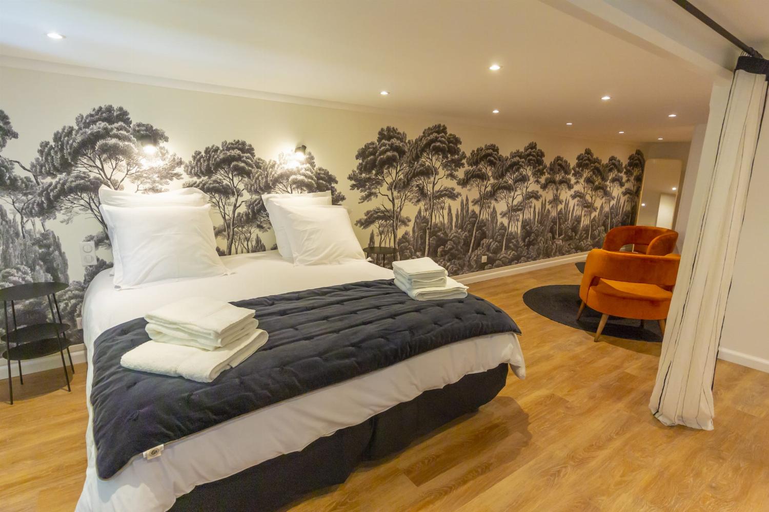 Bedroom | Holiday home in Nouvelle-Aquitaine