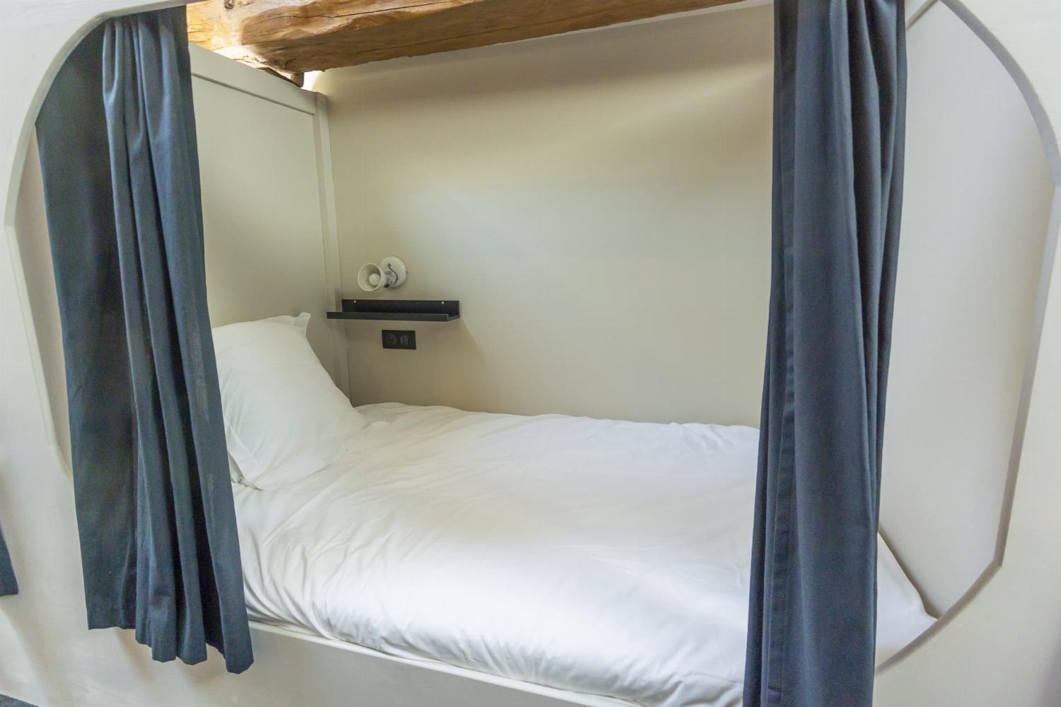 Bedroom | Holiday home in Nouvelle-Aquitaine