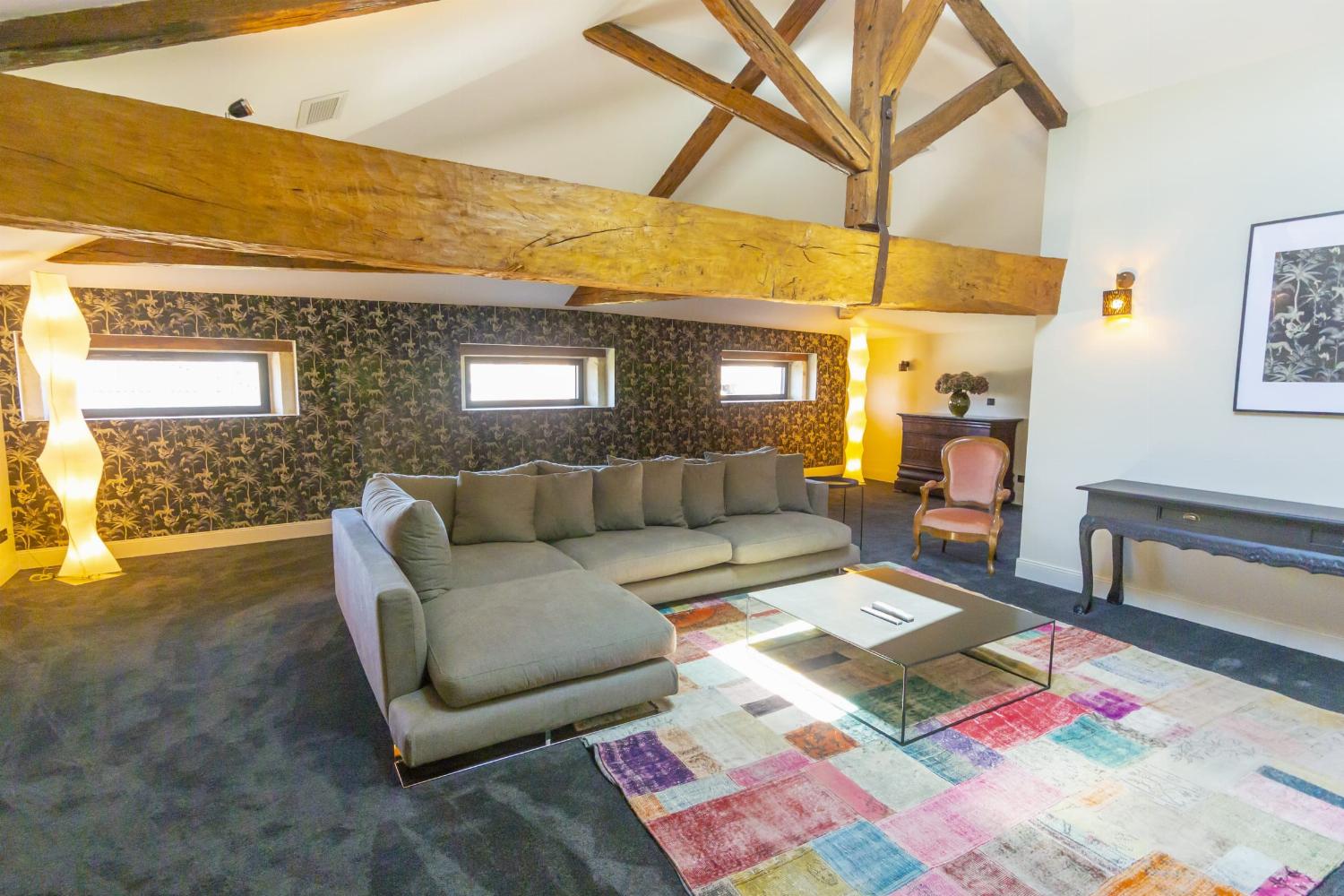 Living room | Holiday home in Nouvelle-Aquitaine