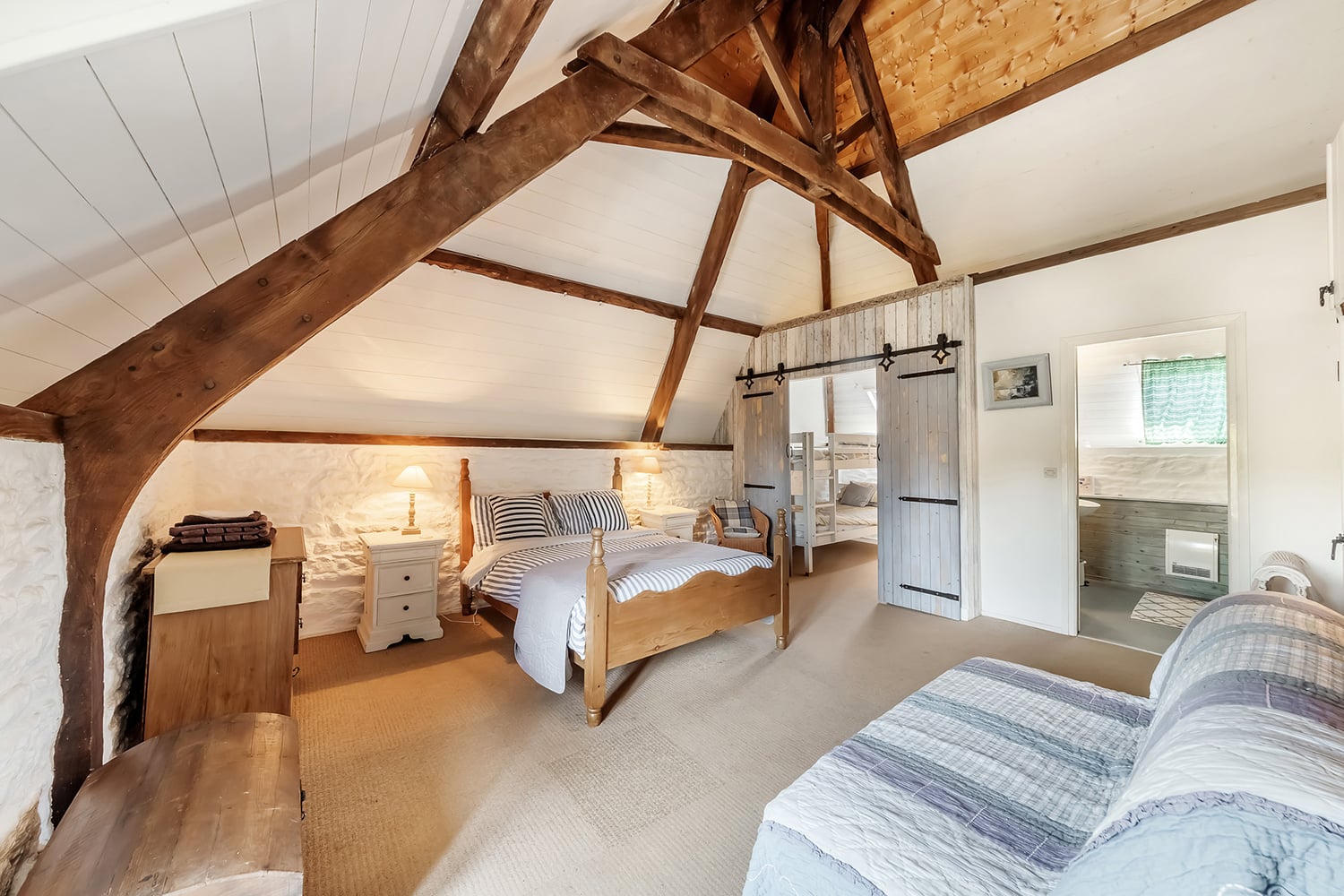Bedroom | Holiday cottage in Brittany