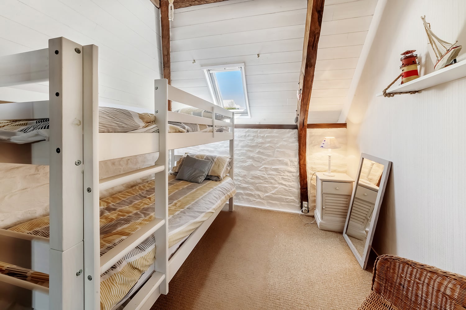 Bedroom | Holiday cottage in Brittany