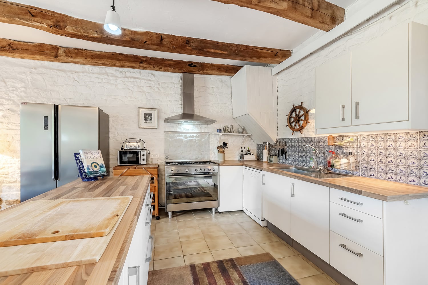 Kitchen | Holiday cottage in Brittany