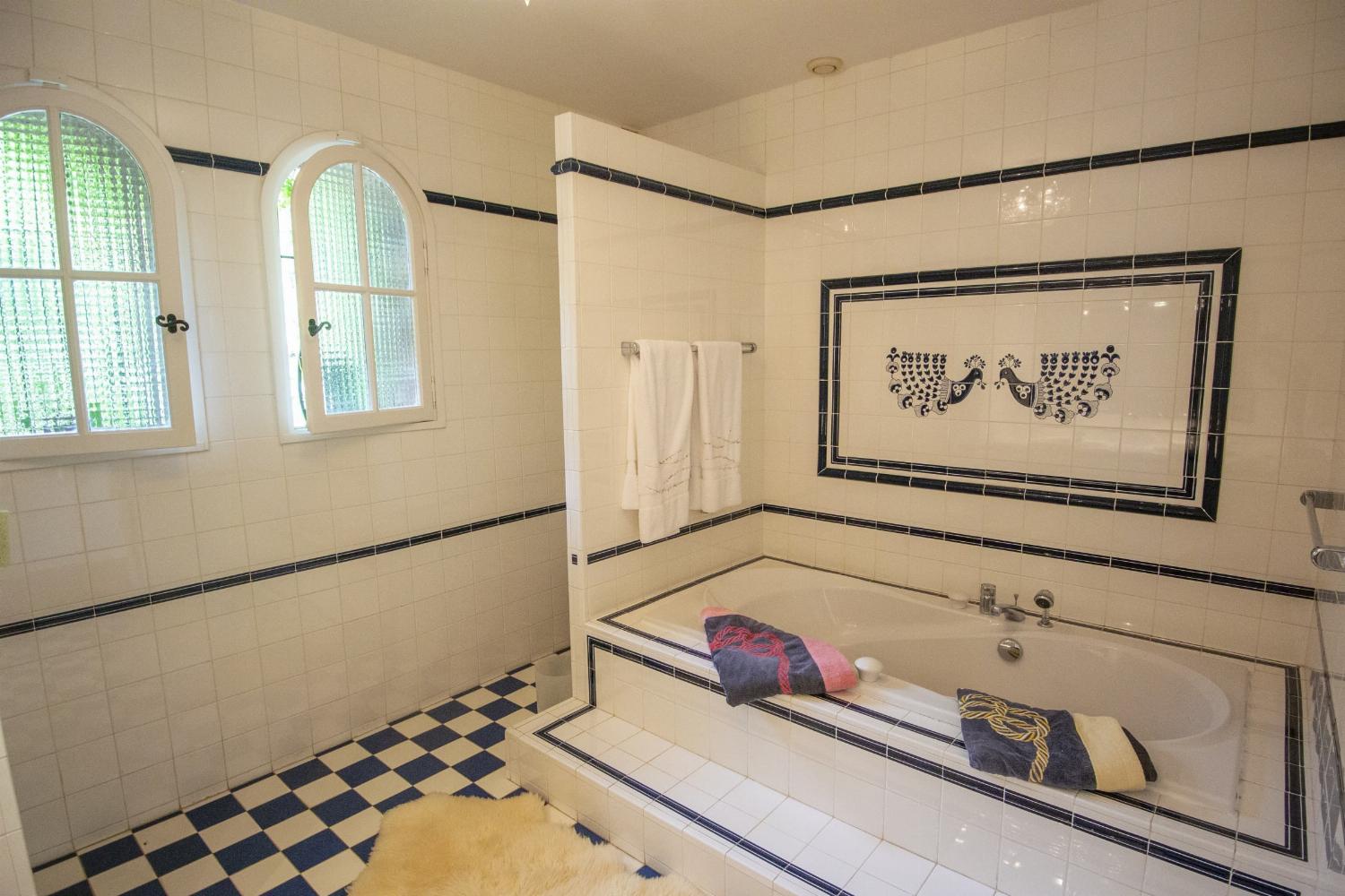 Bathroom | Holiday villa in Le Trayas
