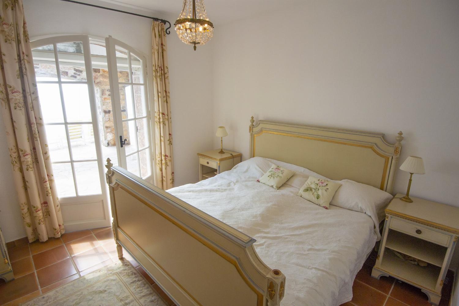 Bedroom | Holiday villa in Le Trayas