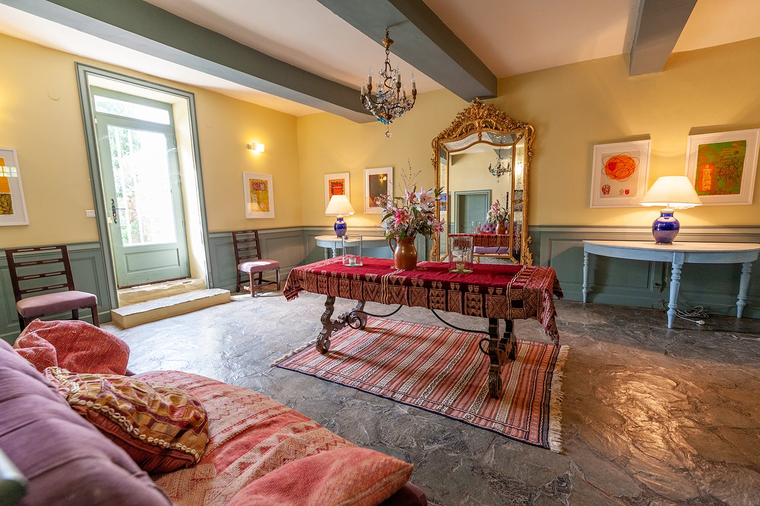 Living room | Holiday home in South of France Living room | Holiday home in South of France