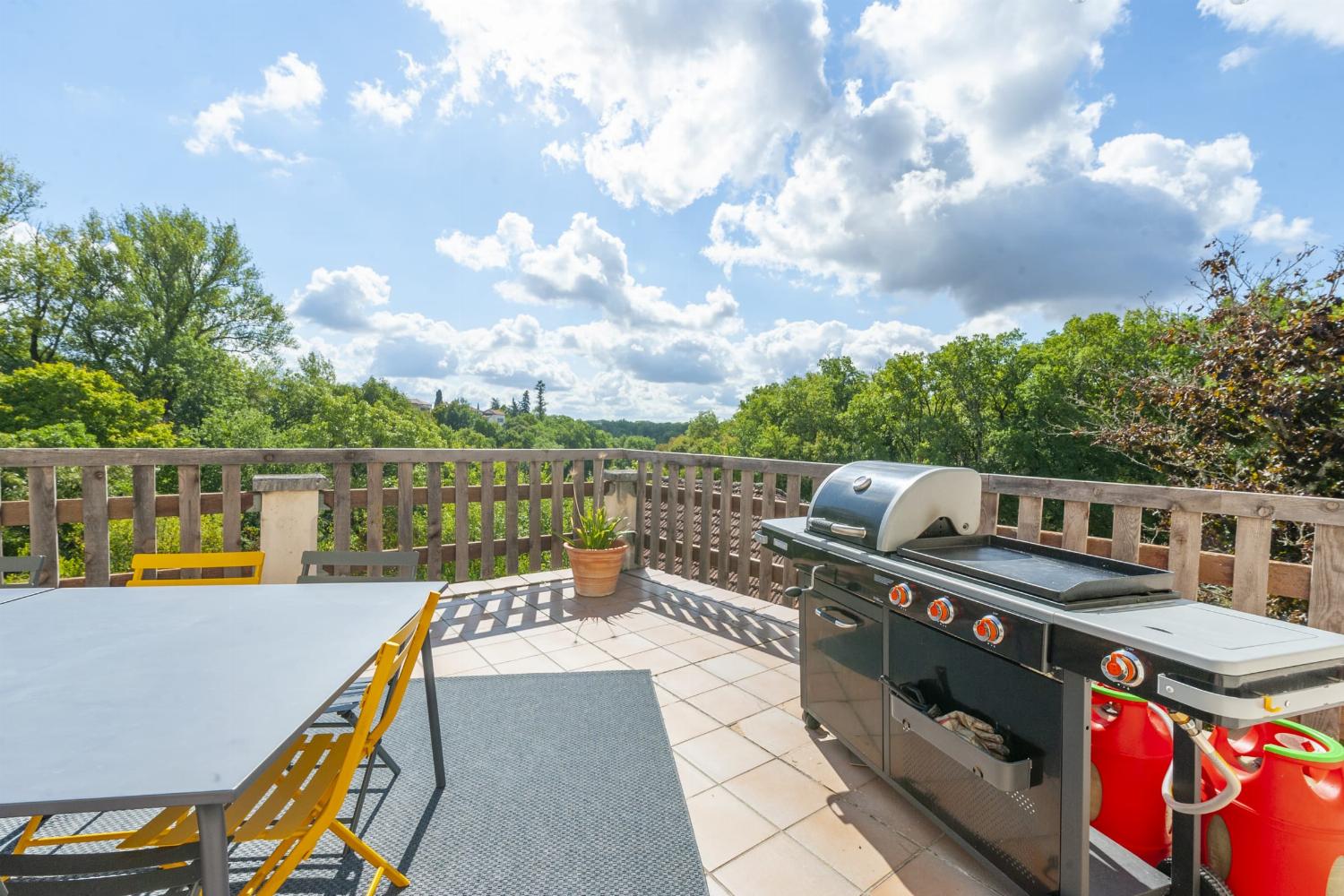 1st floor terrace | Holiday home in the Tarn