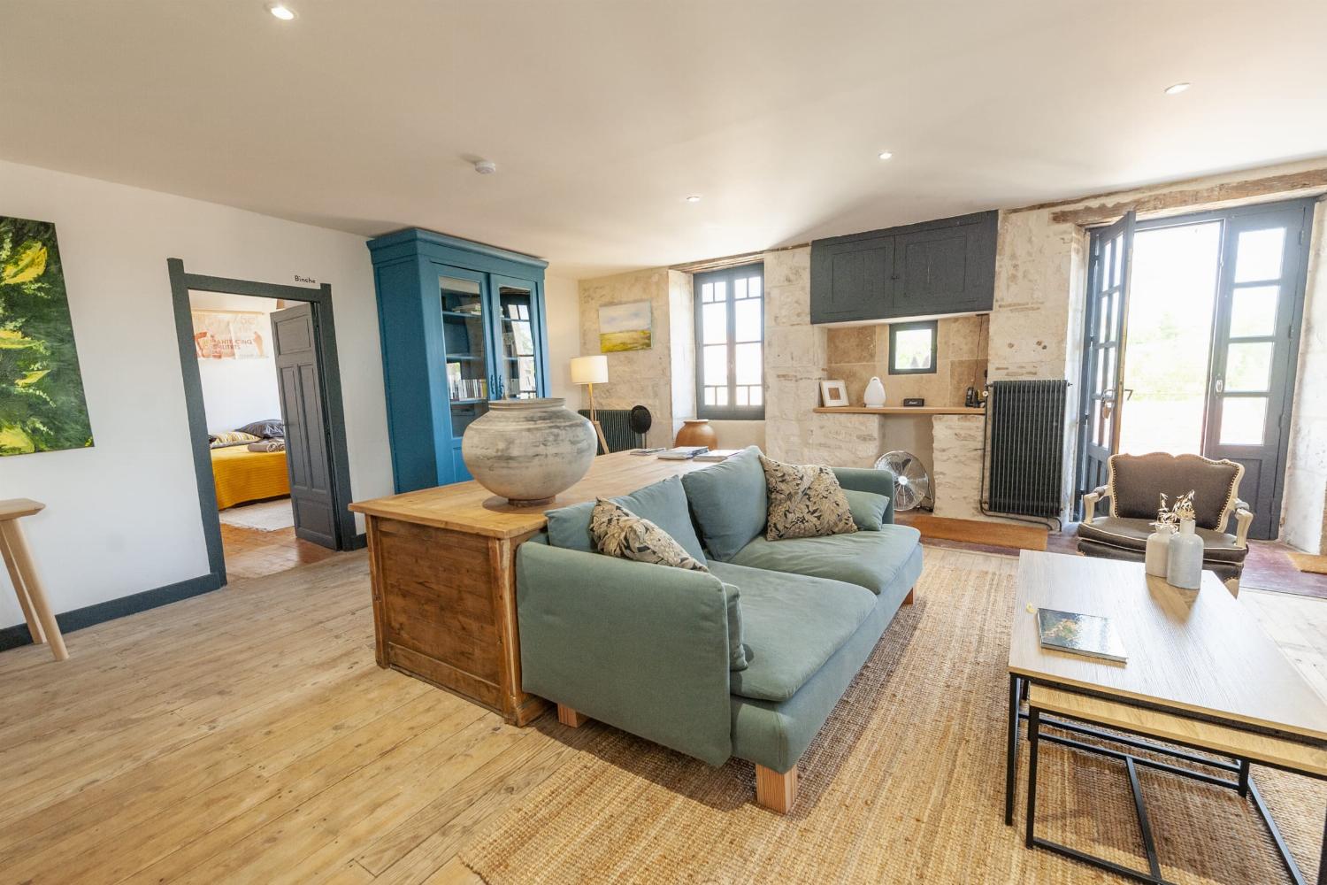 Living room | Rental home in Lot