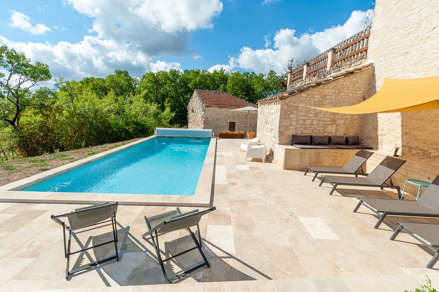 Private pool