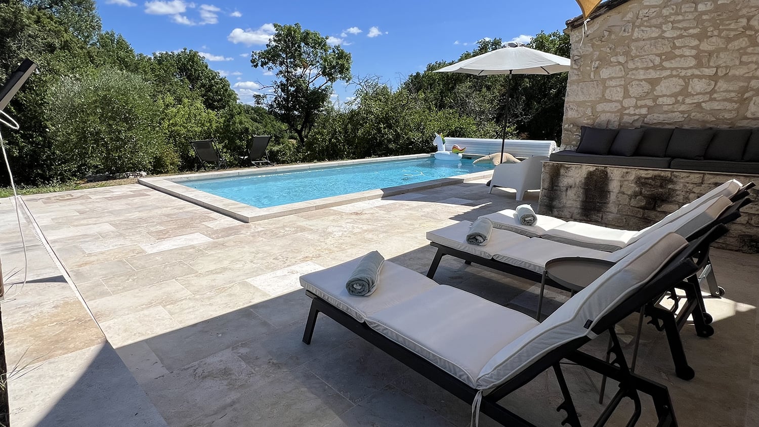 Private pool