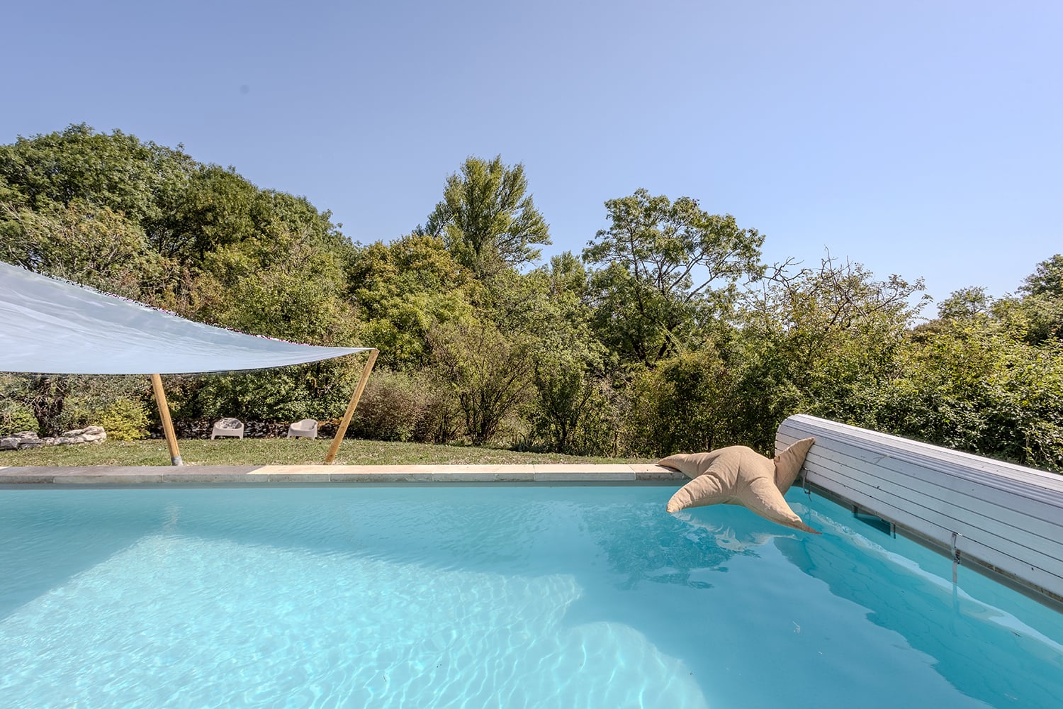 Private pool
